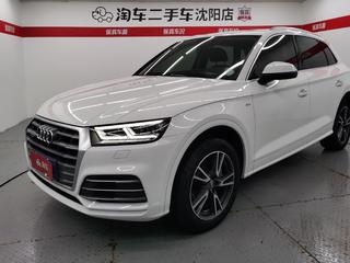 奥迪Q5L 40TFSI 2.0T 自动 荣享时尚型 