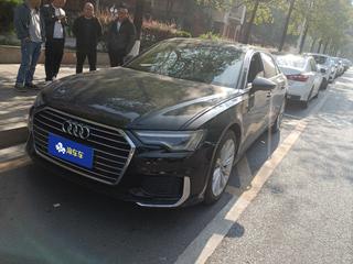 奥迪A6L 45TFSI 