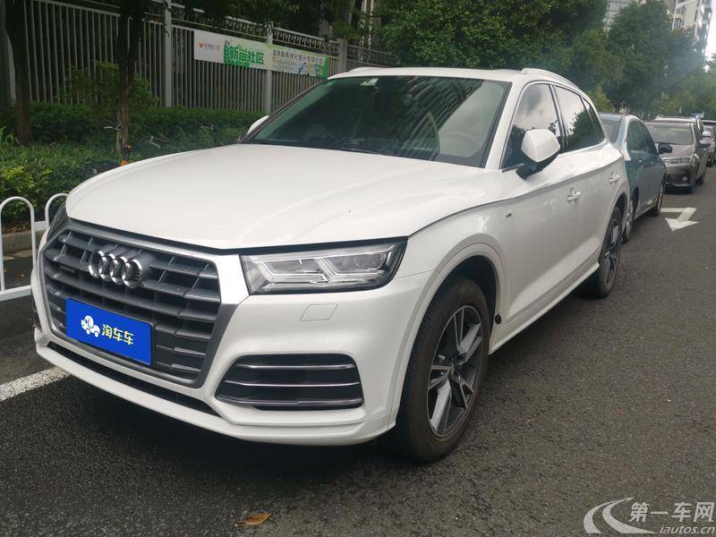奥迪Q5L 40TFSI 2018款 2.0T 自动 荣享时尚型 (国Ⅵ) 