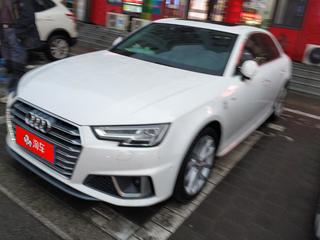 奥迪A4L 40TFSI 