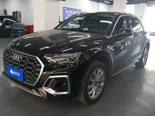 奥迪Q5L 40TFSI 2.0T 自动 豪华动感型 