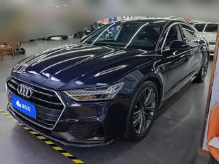 奥迪A7掀背 45TFSI 2.0T 自动 臻选型 