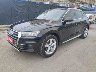 奥迪Q5L 40TFSI 2.0T 自动 荣享进取型 