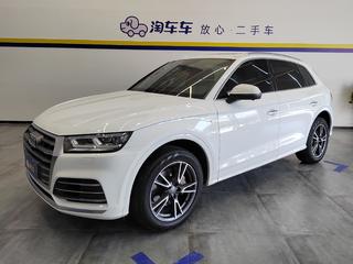 奥迪Q5L 40TFSI 2.0T 自动 改款荣享时尚型 