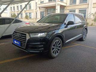 奥迪Q7 55 3.0T 自动 技术型 