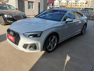 奥迪A5掀背 40TFSI 2.0T 自动 时尚动感型 