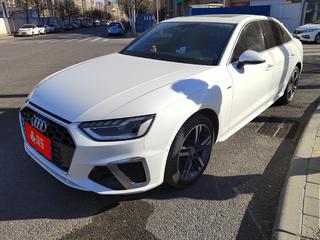 奥迪A4L 40TFSI 2.0T 自动 quattro豪华动感型 