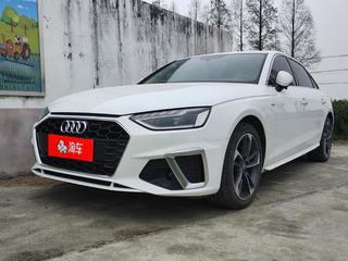 奥迪A4L 40TFSI 2.0T 自动 时尚动感型 