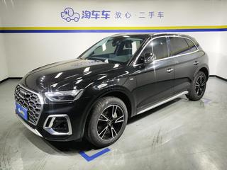 奥迪Q5L 40TFSI 2.0T 自动 时尚动感型 