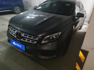 奔驰GLA 200 1.6T 自动 时尚型 