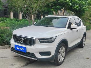 沃尔沃XC40 T4 2.0T 自动 智行时尚版 