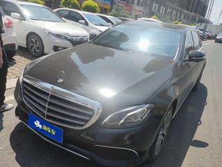 奔驰E级 E300L 2.0T 自动 时尚型改款 