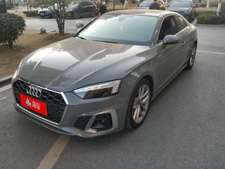 奥迪A5 Coupe 40 TFSI 2.0T 自动 时尚动感型 