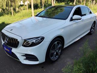 奔驰E级 E300L 2.0T 自动 运动豪华型 