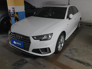 奥迪A4L 40TFSI 2.0T 自动 时尚型 