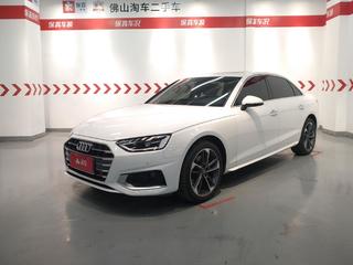 奥迪A4L 40TFSI 2.0T 自动 时尚致雅型 