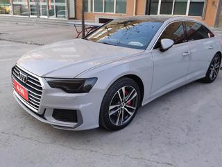 奥迪A6L 40TFSI 