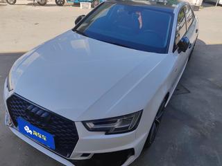 奥迪A4L 45TFSI 2.0T 自动 30周年quattro个性运动版 