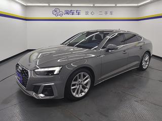 奥迪A5掀背 40TFSI 2.0T 自动 时尚动感型 