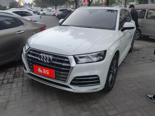 奥迪Q5L 45TFSI 2.0T 自动 尊享时尚型 