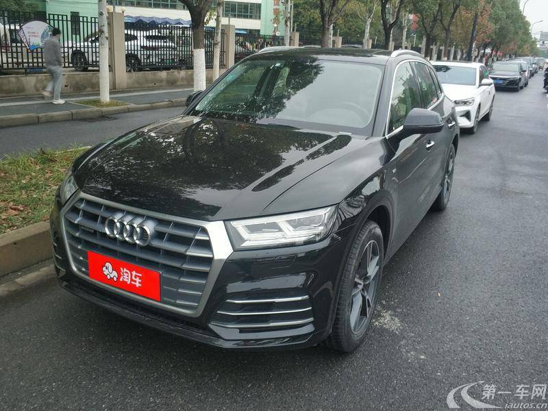 奥迪Q5L 40TFSI 2018款 2.0T 自动 荣享时尚型 (国Ⅵ) 