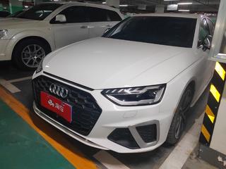 奥迪A4L 45TFSI 2.0T 自动 quattro臻选动感型 