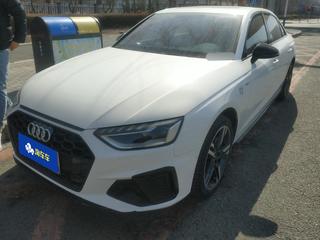 奥迪A4L 40TFSI 2.0T 自动 豪华动感型 