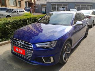 奥迪A4L 40TFSI 2.0T 自动 时尚型 