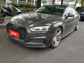 奥迪A5掀背 40TFSI 2.0T 自动 时尚型 