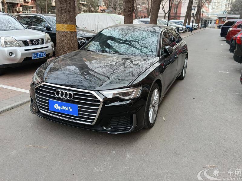 奥迪A6L 45TFSI 2022款 2.0T 自动 臻选动感型 (国Ⅵ) 