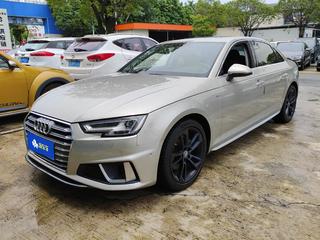 奥迪A4L 40TFSI 2.0T 自动 时尚型 