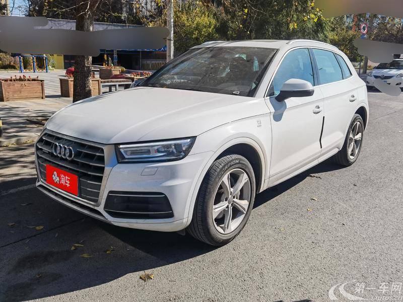 奥迪Q5L 40TFSI 2018款 2.0T 自动 荣享进取型 (国Ⅴ) 