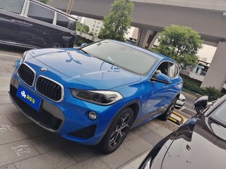 宝马X2 20i 1.5T 自动 M越野套装 