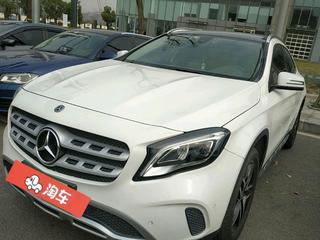 奔驰GLA 200 1.6T 自动 时尚型 