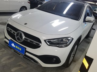 奔驰GLA 180 1.3T 自动 