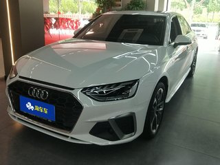 奥迪A4L 40TFSI 