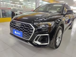 奥迪Q5L 40TFSI 2.0T 自动 豪华动感型 