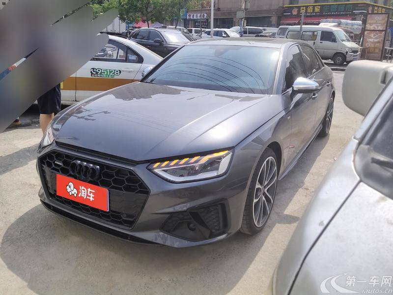 奥迪A4L 2022款 2.0T 自动 quattro臻选动感型 (国Ⅵ) 