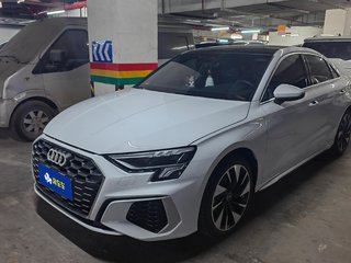 奥迪A3 L35TFSI 1.4T 自动 Limousine时尚运动型 