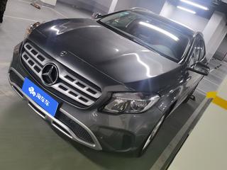 奔驰GLA 200 1.6T 自动 动感型 