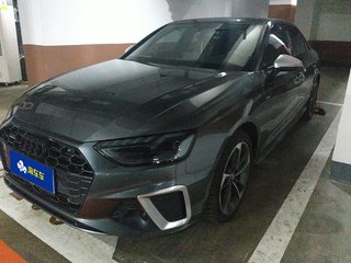 奥迪A4L 40TFSI 2.0T 自动 时尚动感型 