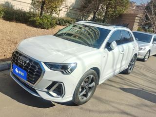 奥迪Q3 35TFSI 1.4T 自动 时尚动感型 