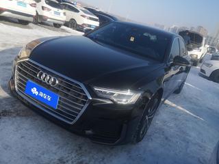 奥迪A6L 40TFSI 