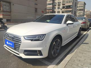 奥迪A4L 40TFSI 2.0T 自动 30周年运动型 