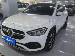 奔驰GLA 220 2.0T 自动 