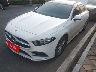 奔驰A级 1.3T 