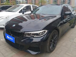 宝马3系 325Li 2.0T 自动 M运动曜夜套装 