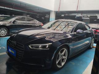 奥迪A5掀背 40TFSI 2.0T 自动 时尚型 