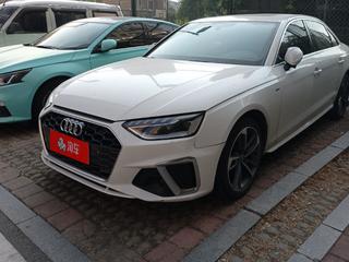 奥迪A4L 40TFSI 