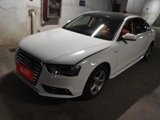 奥迪A4L 35TFSI 